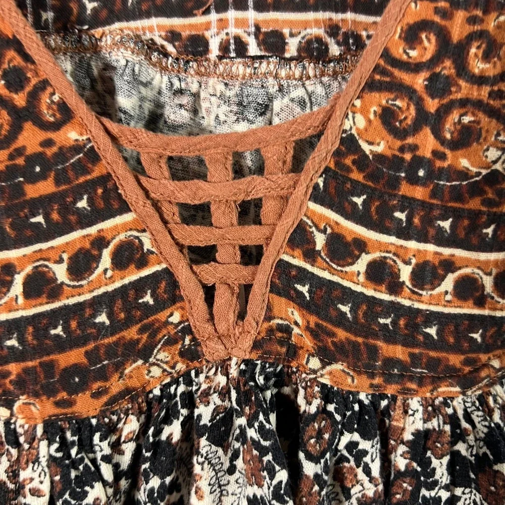 Free People Linen Blend Floral Tank Top Brown‎ Black S Back Cut Out Detail